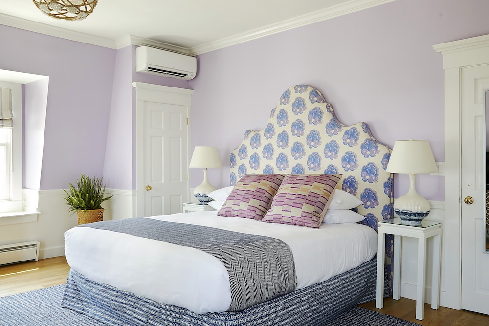 Lark Suite Balcony