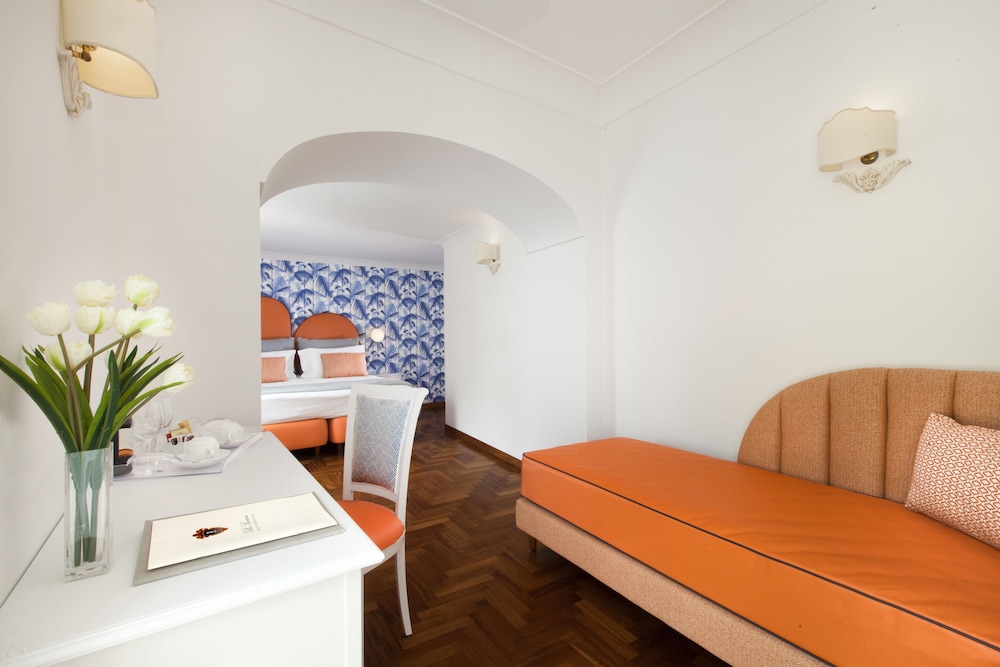 Deluxe Double Room, 1 Double Bed, Garden Area