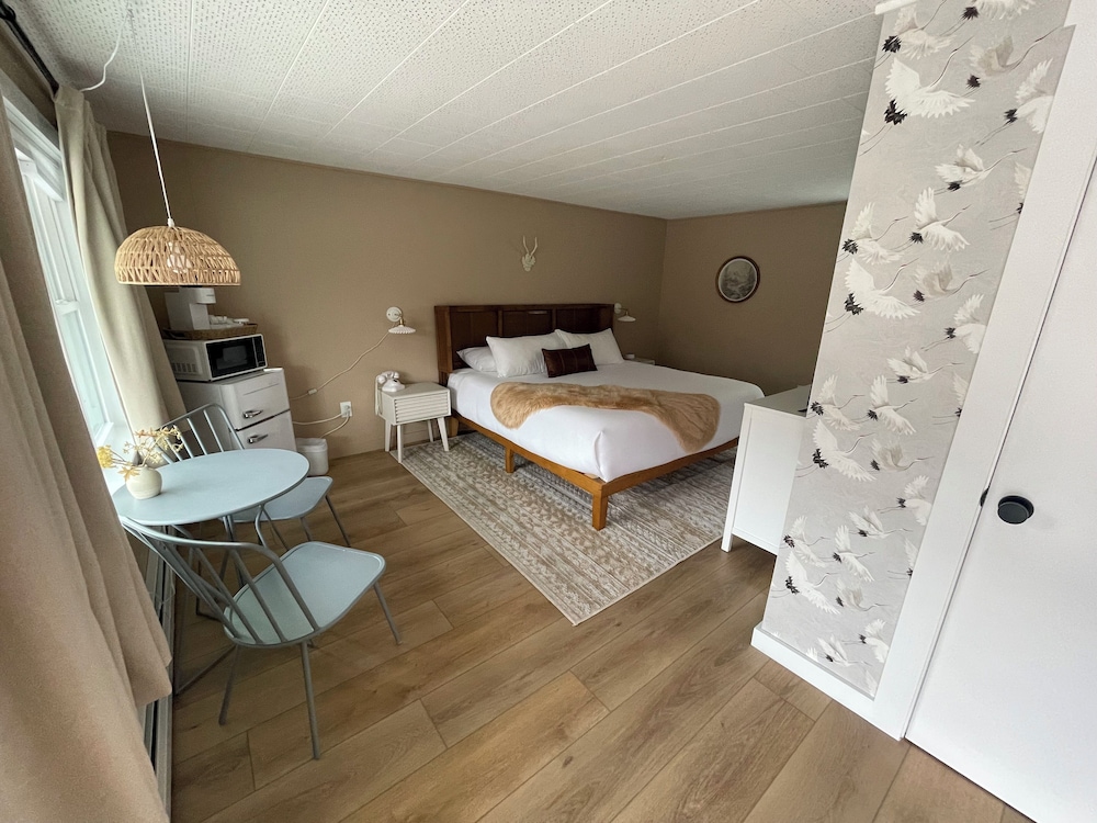 Premier Studio Suite, Pets Not Allowed, Mountain View photo 1