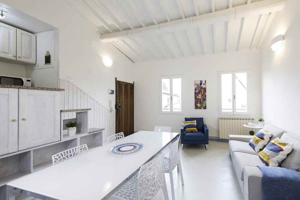 Basic Apartment, 3 Bedrooms