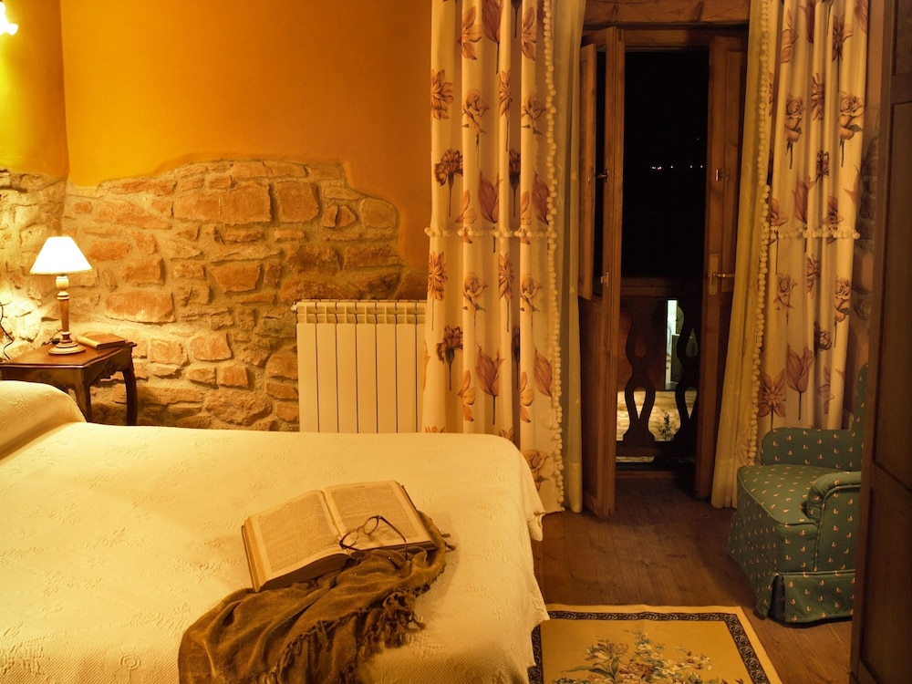 Duplex, Private Bathroom (Sorribes)