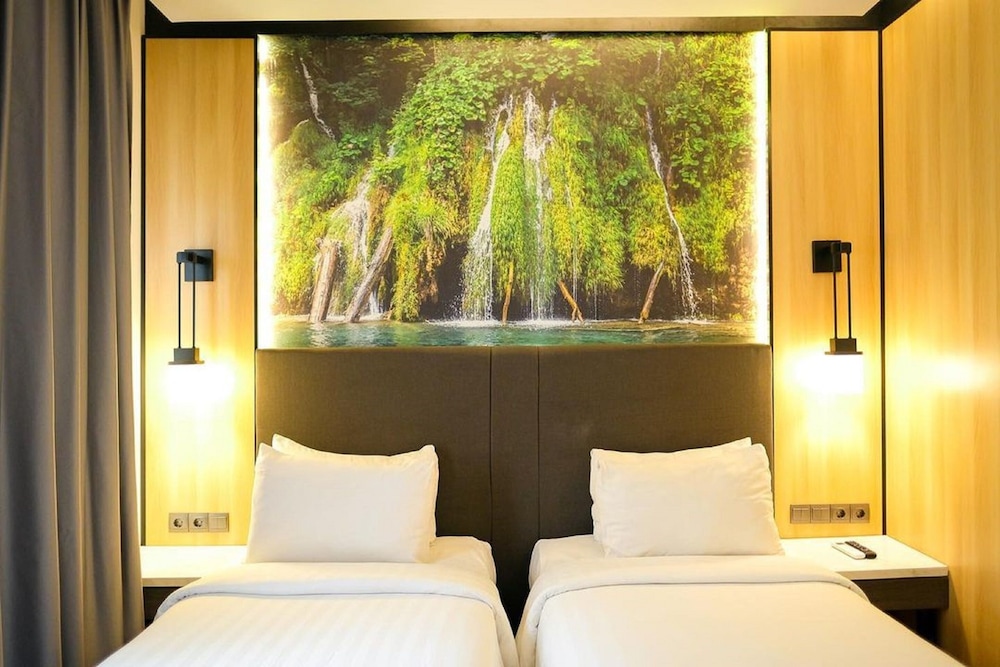 Executive Twin Room - Photo 2