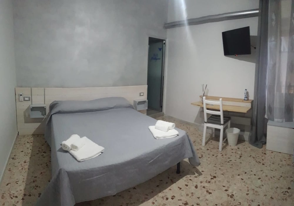 Economy Double or Twin Room