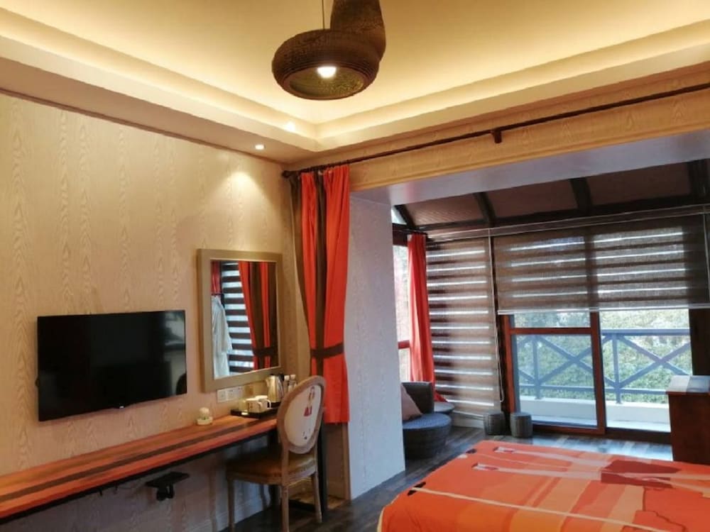 Design Double or Twin Room photo 2