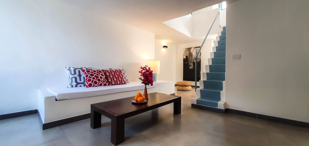 Standard Suite photo 2