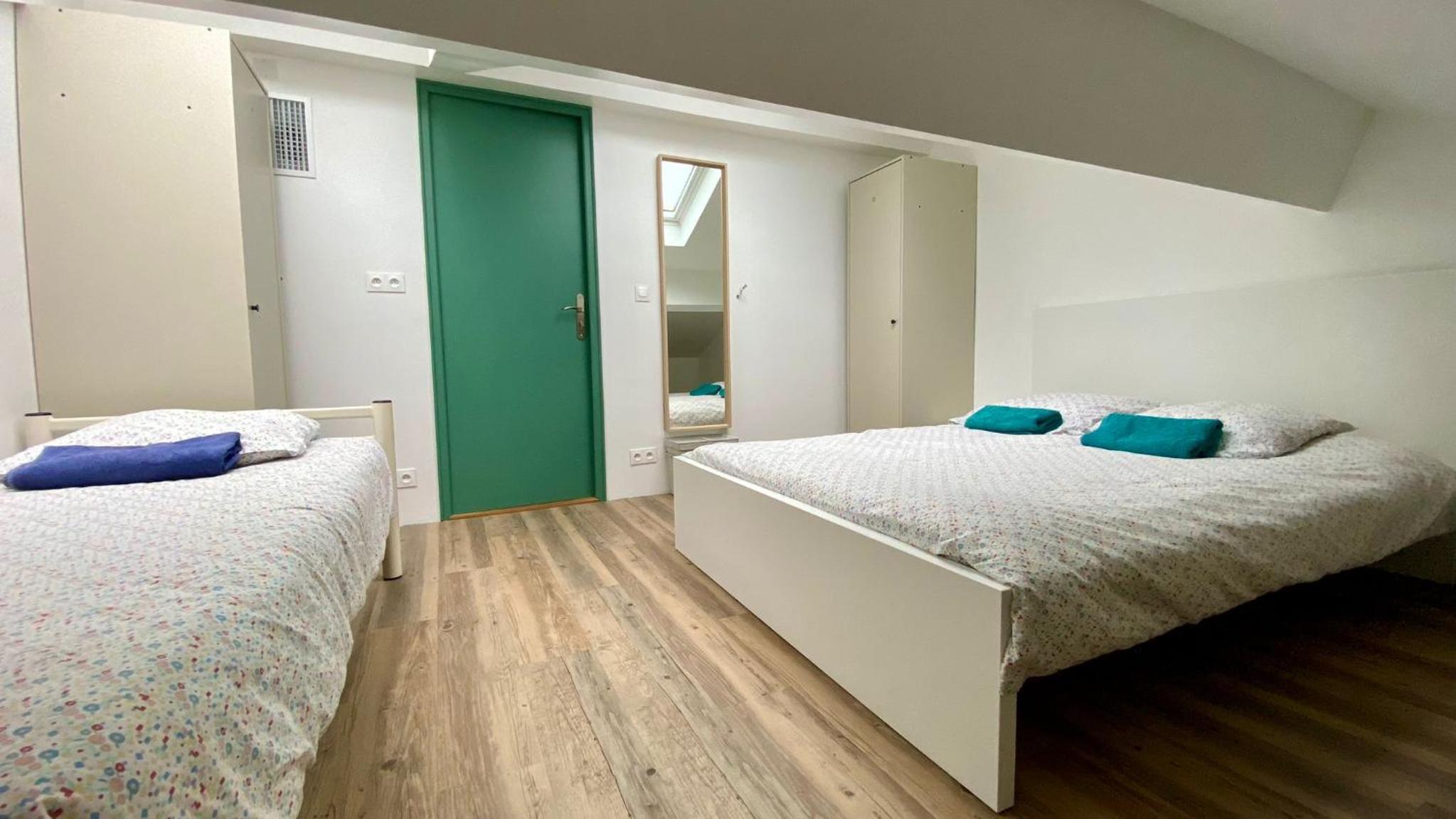 Triple Room with Shared Bathroom photo 3