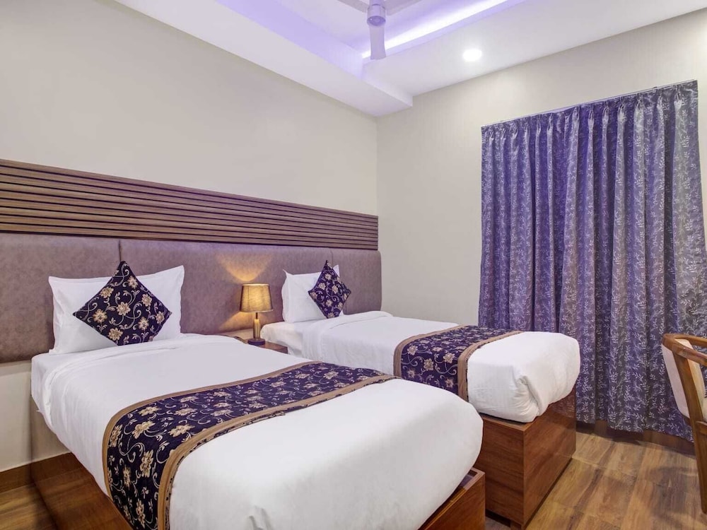 Deluxe Room - Photo 1