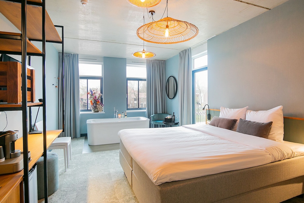 Junior Suite - Photo 1