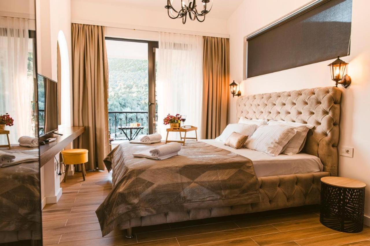 Double Room with Terrace
