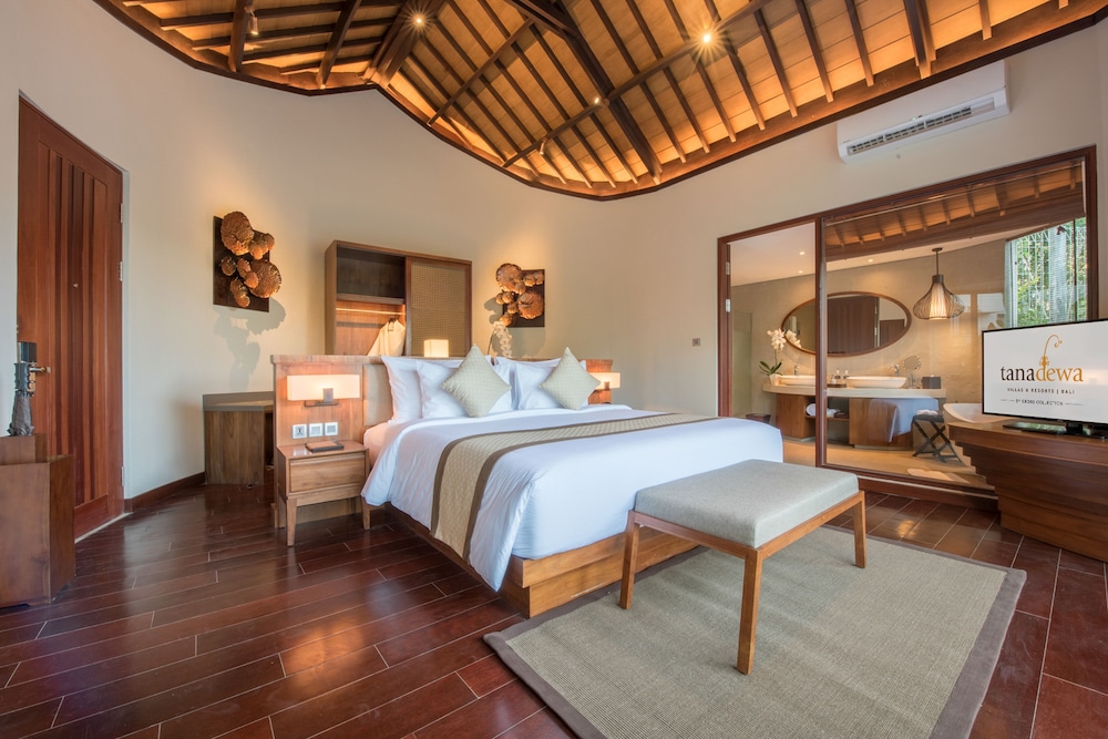 Courtyard Villa - Photo 8
