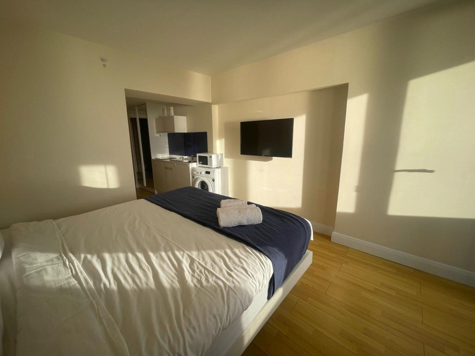Studio Apartment With Sea View photo 1