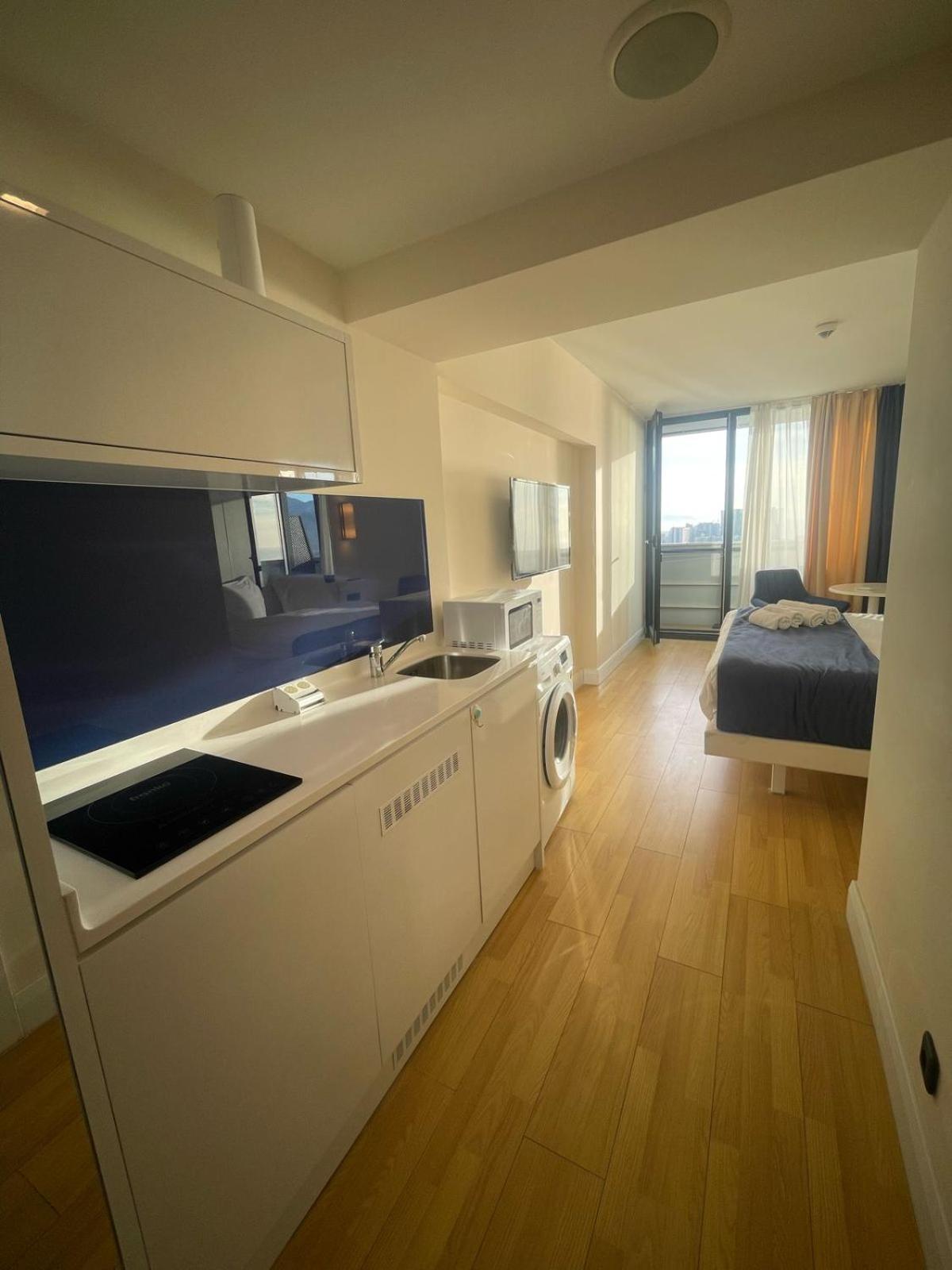 Studio Apartment With Sea View photo 3