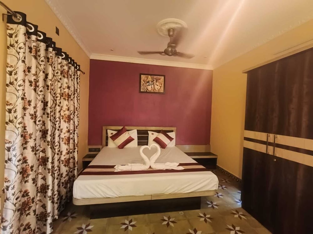 Luxury Villa photo 2