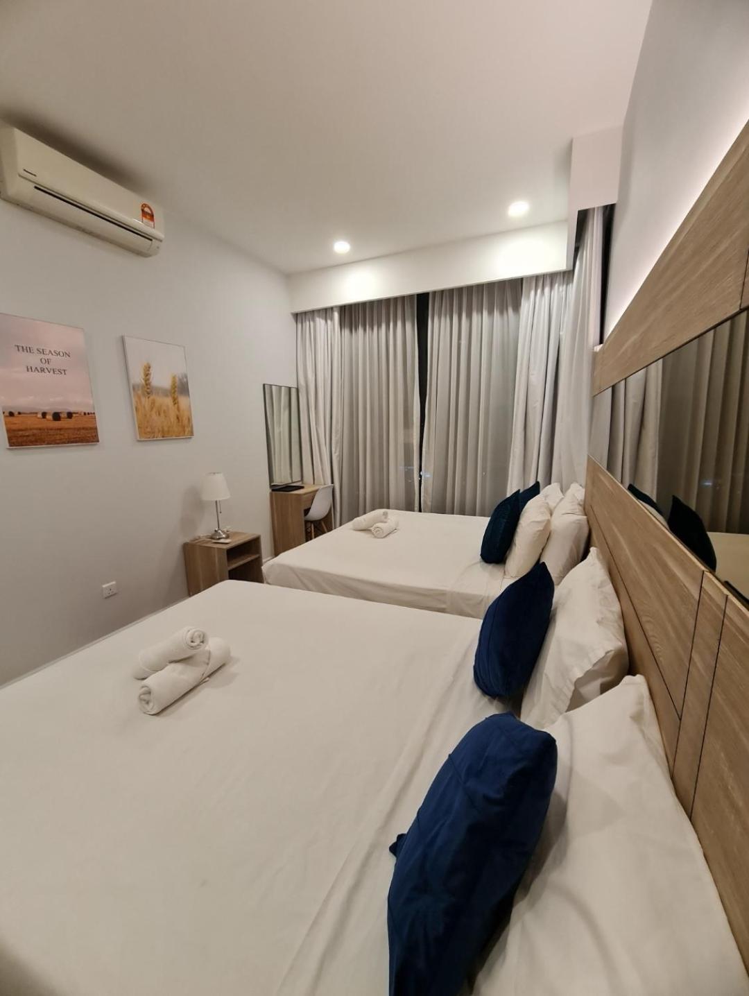 King Suite With Balcony