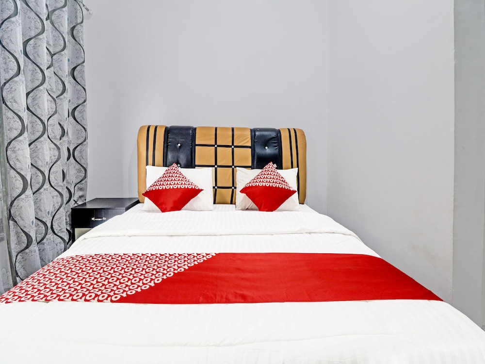 Deluxe Double Room - Photo 9