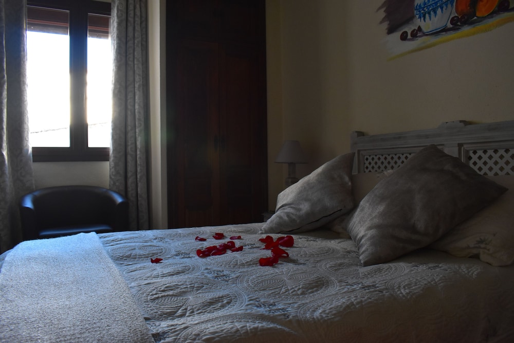 Single Room, 1 Twin Bed photo 3