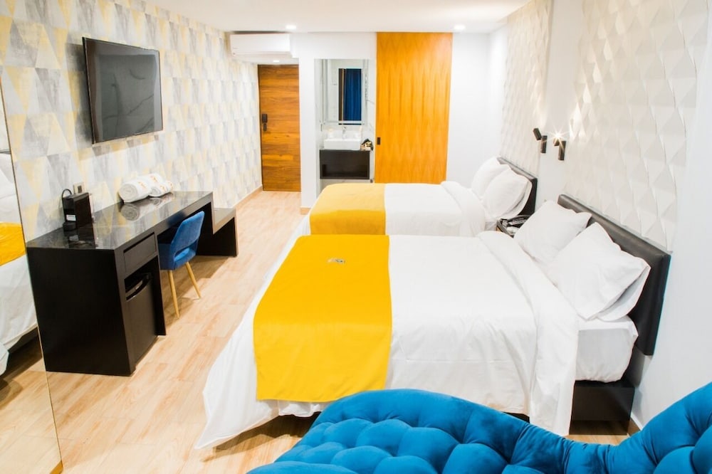 Deluxe Double Room - Photo 1