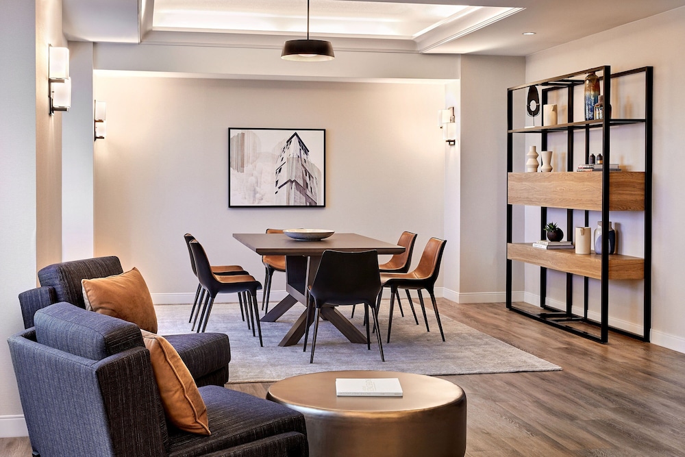 Presidential Suite, 1 Bedroom, City View photo 3
