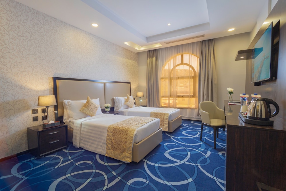 Superior Twin Room - Photo 1