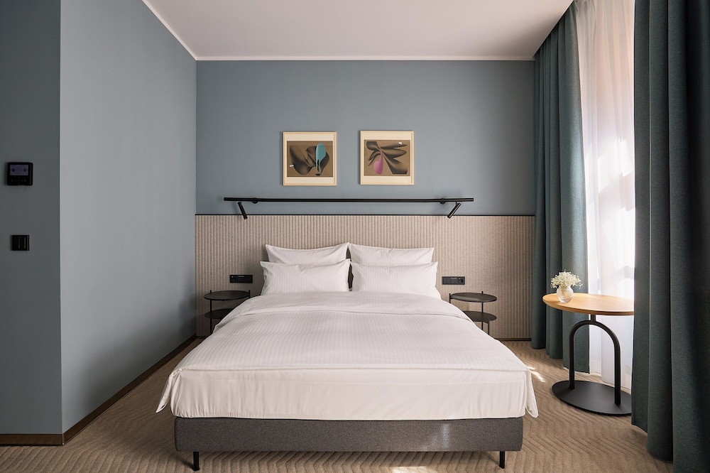 Standard Double Room, Mobility Accessible