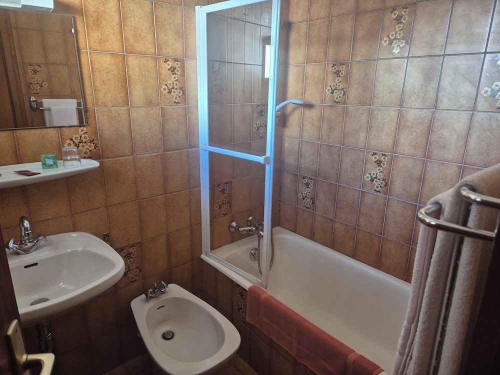 Triple Room, Balcony photo 3