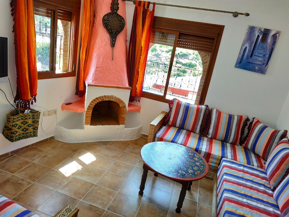 Family Suite, Non Smoking, Mountain View