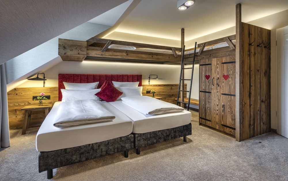 Premium Studio, 1 Bedroom