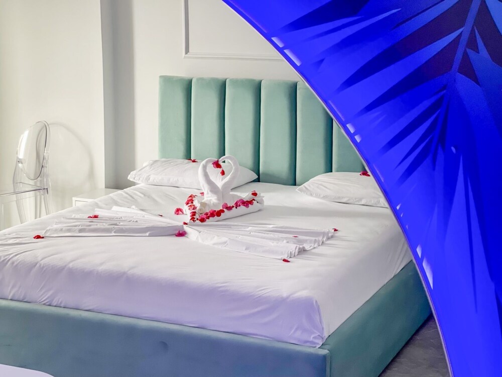 Deluxe Quadruple Room, Balcony, Sea View
