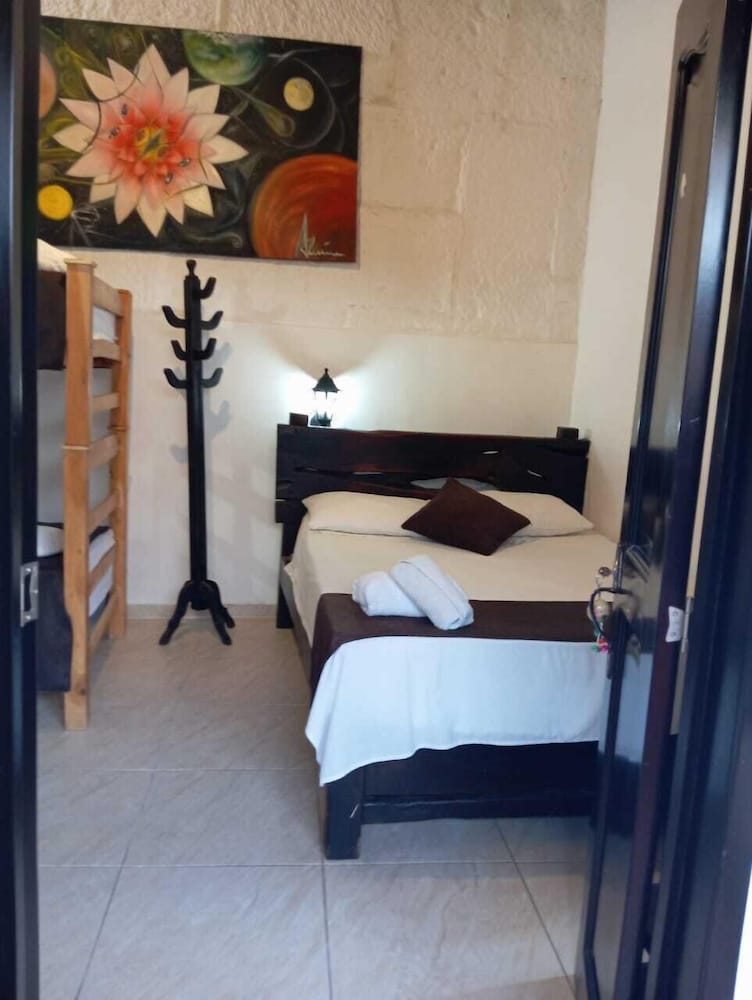 Standard Shared Dormitory, 1 Double Bed, Shared Bathroom photo 1