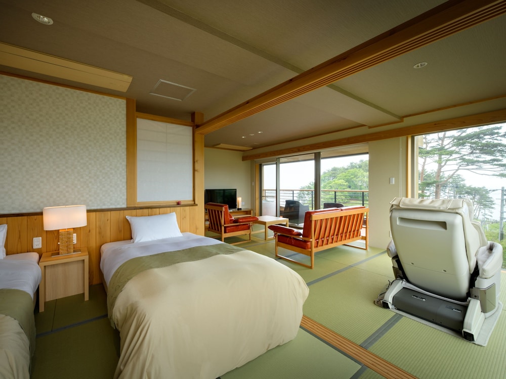 Japanese Western Style Room with Private Open-air Bath for 3 Guests, 2F