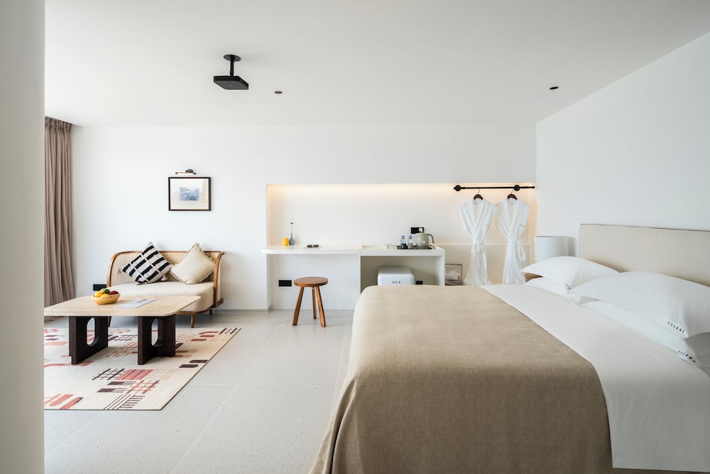 Classic Double Room, Sea View