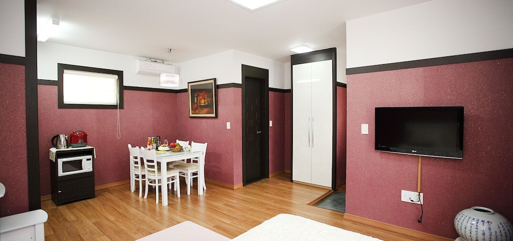 Studio, Kitchenette (202) photo 2