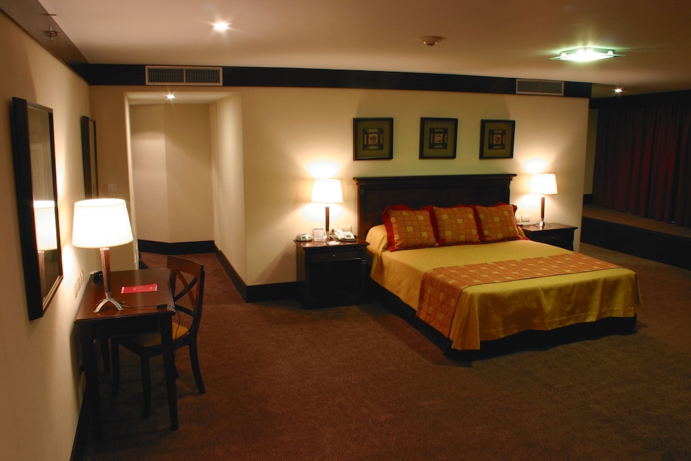 Executive Suite photo 1