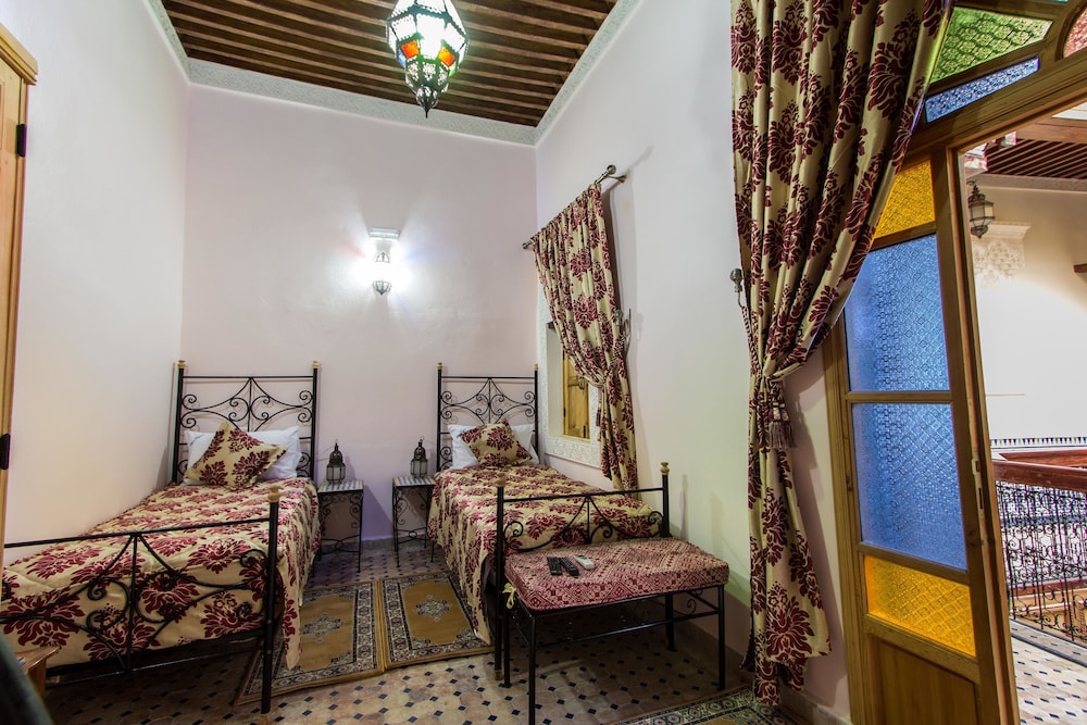 Deluxe Triple Room, 1 Bedroom, Private Bathroom