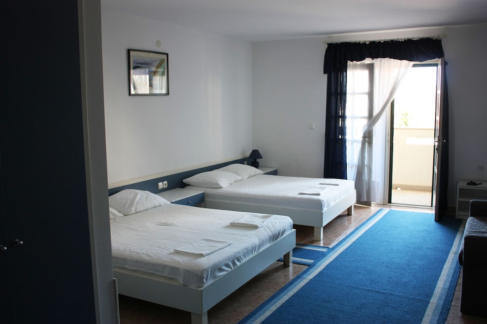 Quadruple Room, Balcony