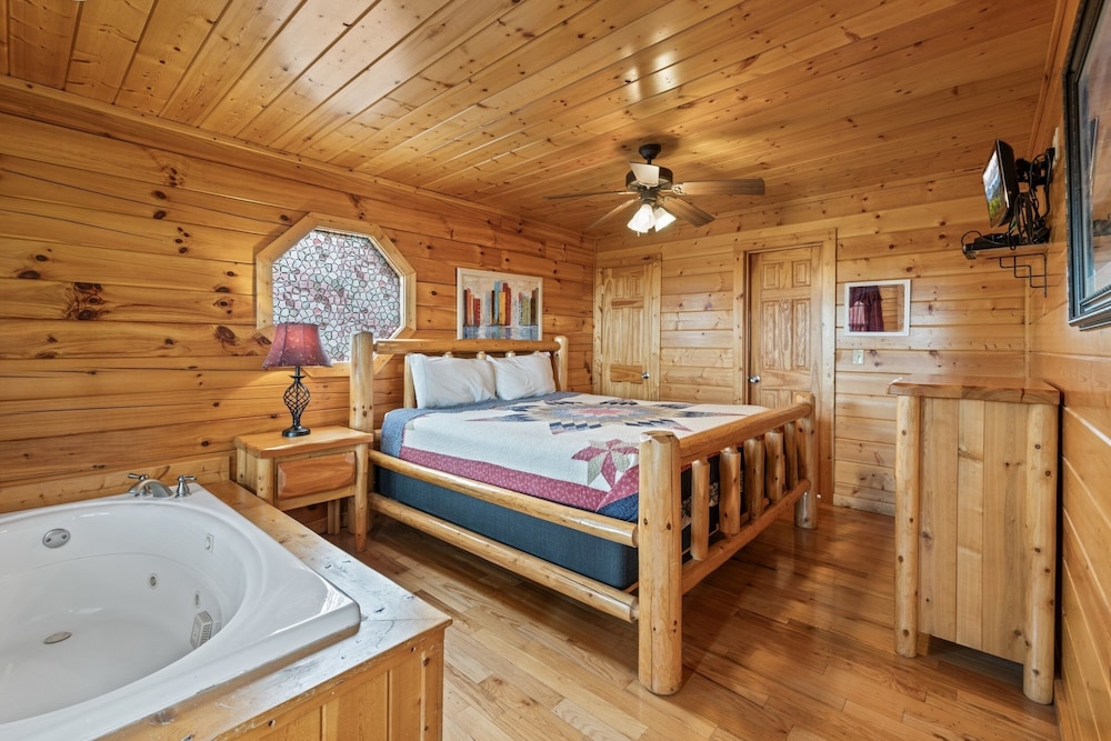 Cabin, 6 Bedrooms