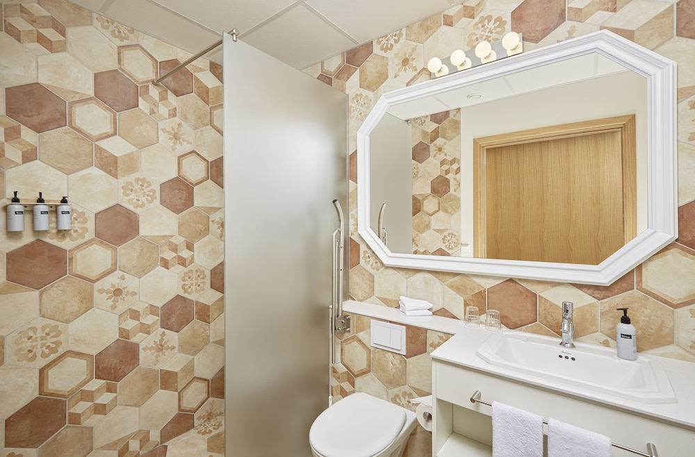 Superior Twin Room photo 2