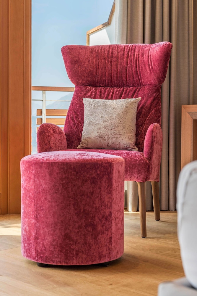 Junior Suite (with view) photo 3