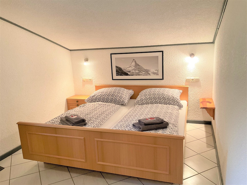 Double Room - Photo 5