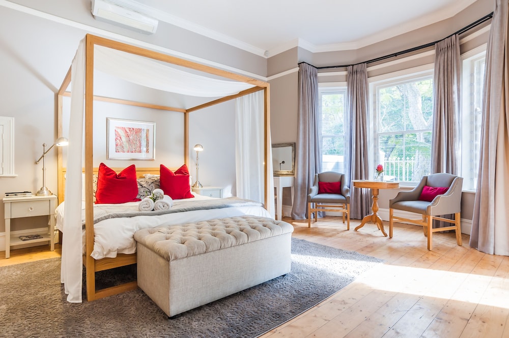 Honeymoon Studio, 1 King Bed photo 1