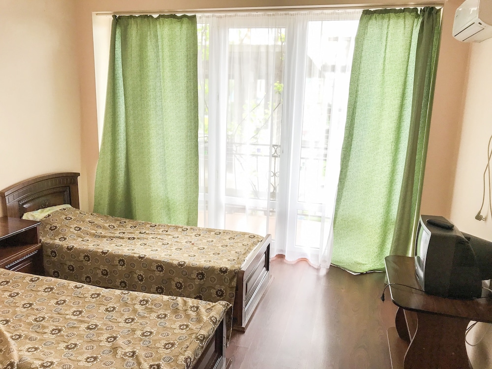 Superior Twin Room, Courtyard View