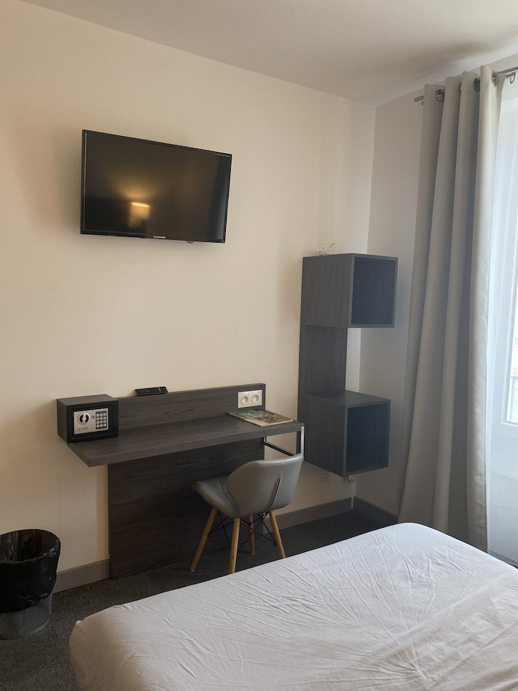 Family Quadruple Room - Photo 3