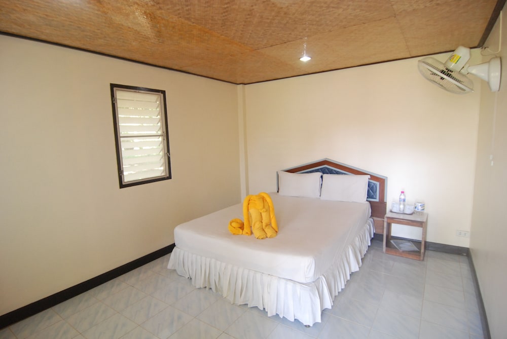 Bungalow, 1 Double Bed (Fan Only) photo 2