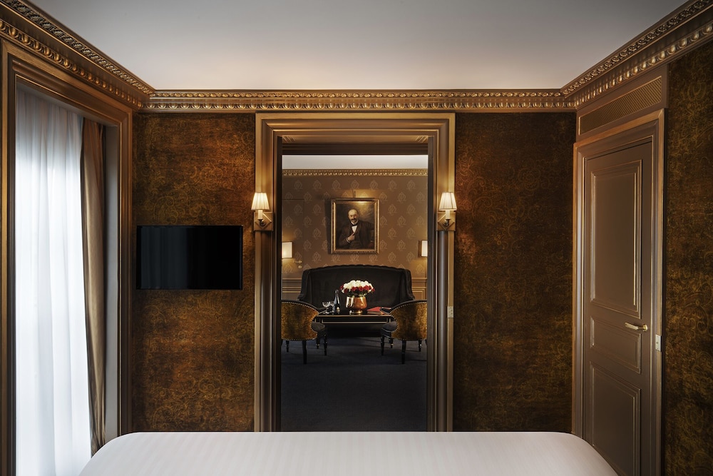 Executive Suite, 2 Bedrooms thumbnail 5