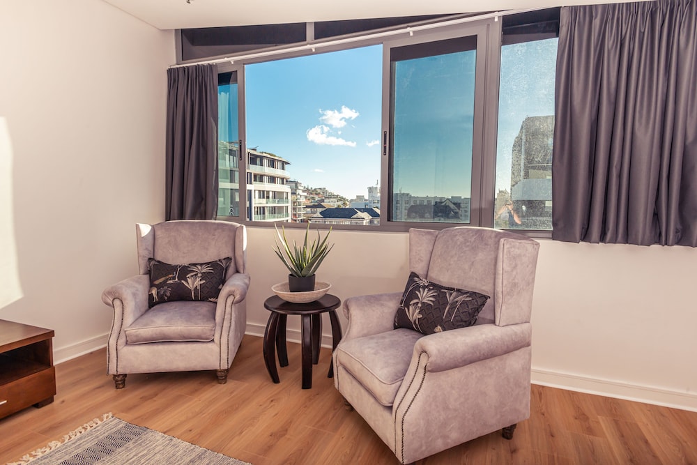 Superior Studio Suite - Photo 5