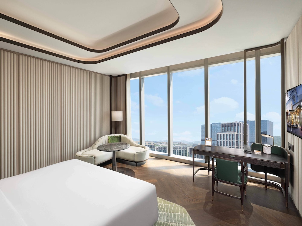 MGM Deluxe City View King