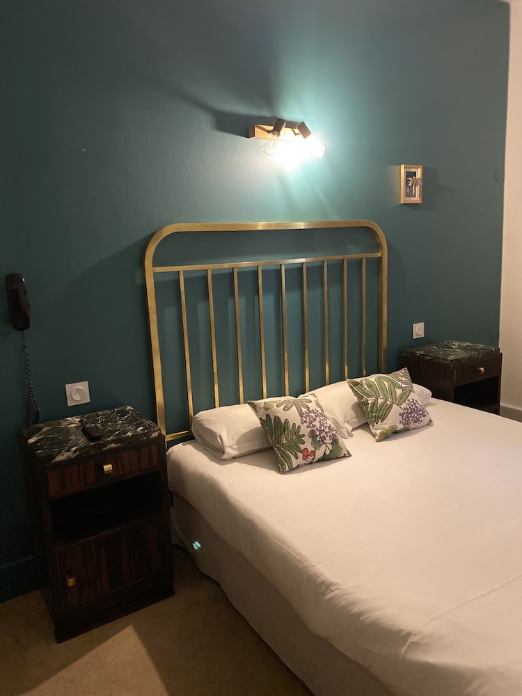 Classic Double Room - Photo 6