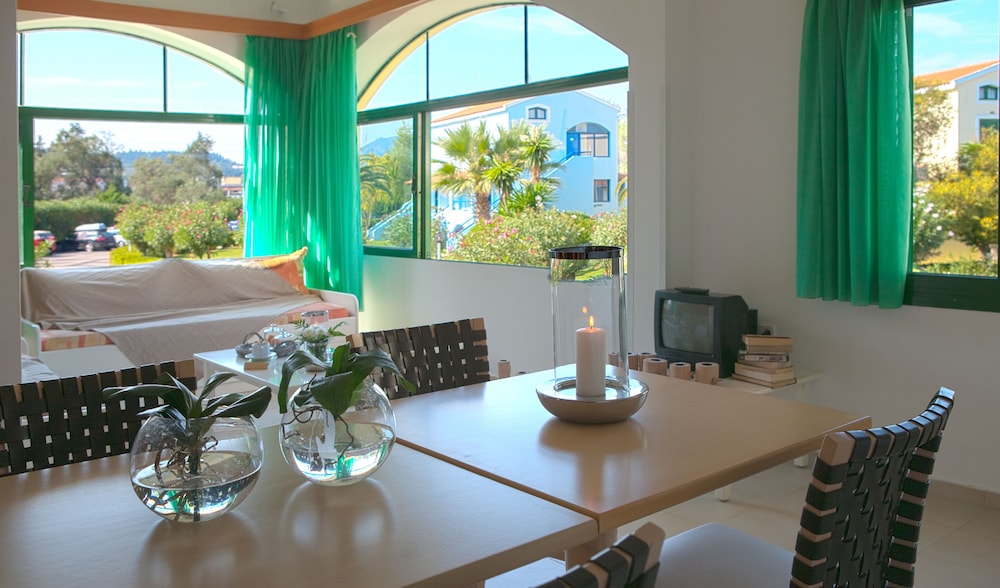 Villa, 3 Bedrooms - Photo 9