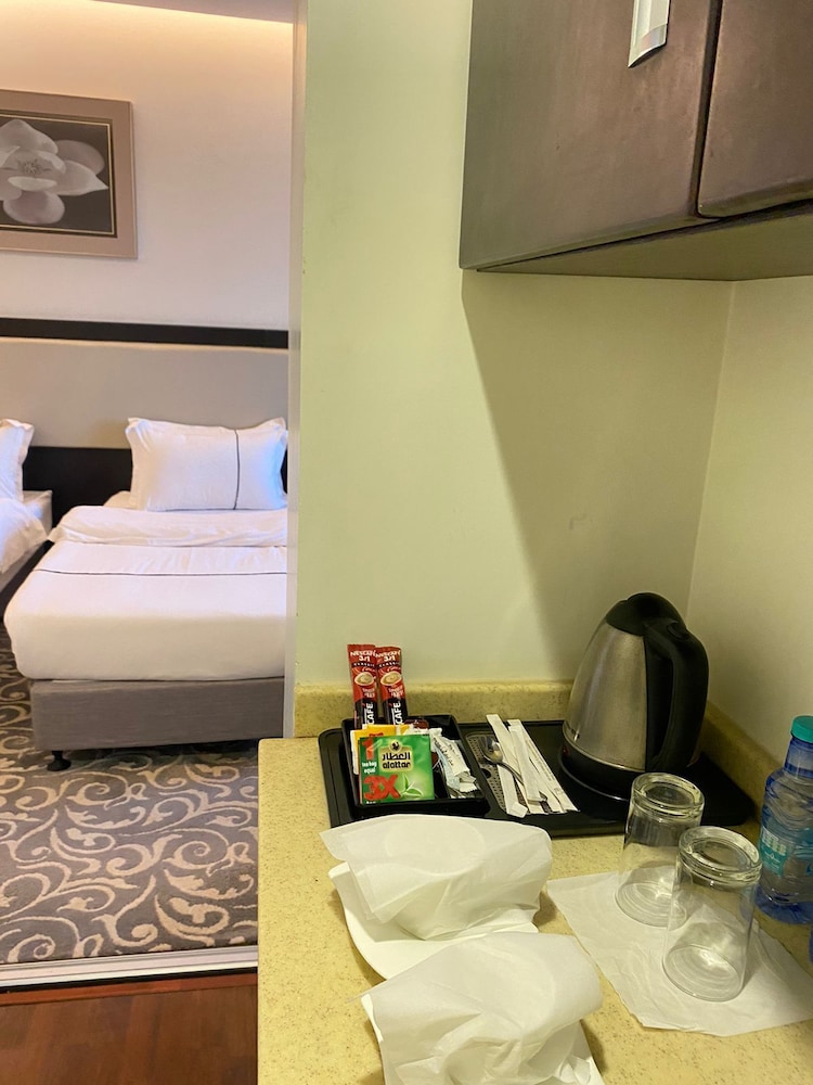 Deluxe Twin Room, City View photo 3