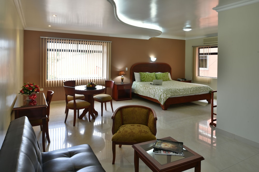 Standard Suite